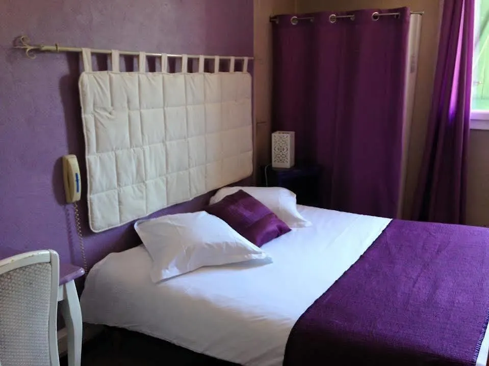 Le Relais Du Lac Montauroux 2*,  France